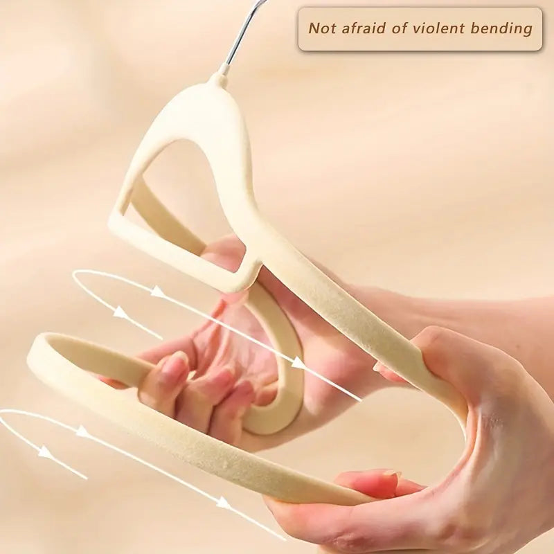 Non-Slip Velvet Hangers – Slim Space-Saving Closet Set (Pack of 10)